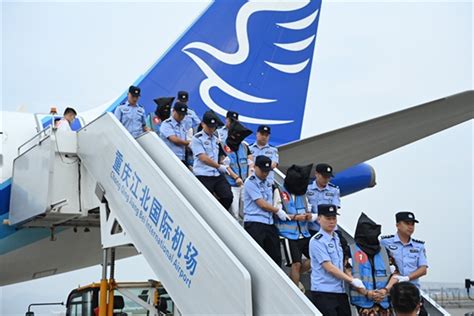 新飞机抵达，华夏航空机队规模增至38架 - 中国民用航空网