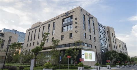 珍岛信息技术（上海）股份有限公司