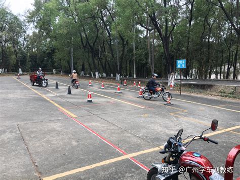 2018年两轮摩托车科目一考试题 完成法培一段时间后就参加考试