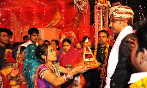 图片故事：惨无人道的印度童婚 阻碍社会进步_新闻图库_新闻_腾讯网