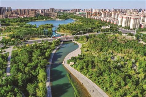 新疆昌吉市:河道公园美 城市更宜居