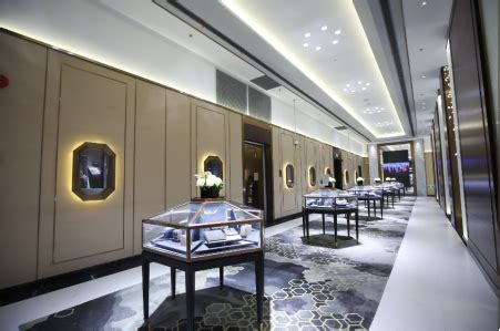 外滩18号|上海十大西餐厅排行榜：萨莉亚上榜，第9在半岛酒店-丫空间