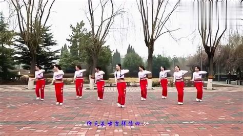 云裳广场舞情歌赛过春江水古典扇子舞含背面动作分解教学_腾讯视频