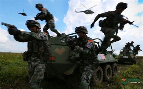 中印陆军反恐联合训练在昆明举行