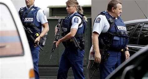 新西兰清真寺枪击案至少27人死_手机凤凰网