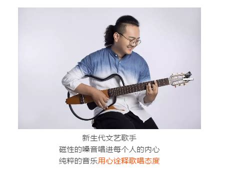 抖音美食主播丽江石榴哥变身导游，直播间展示美丽丽江