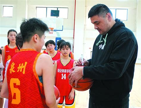 刘玉栋（中国著名篮球运动员） - 搜狗百科
