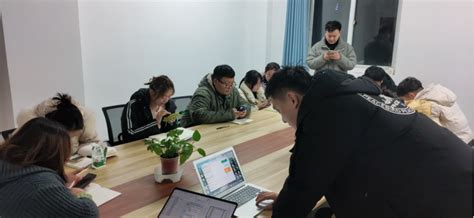 互联网学院：铸团队提质量，开展系列主题培训-滁州职业技术学院