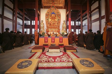 美国少林文化中心SHAOLIN TEMPLE USA举行三皈五戒 - 菩萨在线