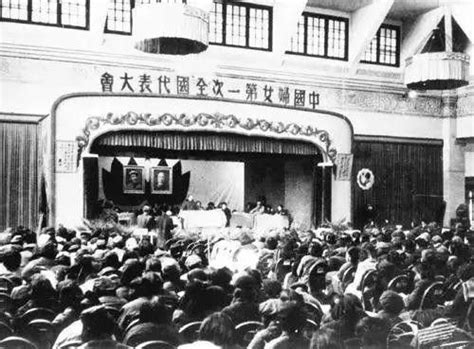 《中华人民共和国史编年：1949年卷》 - 淘书团