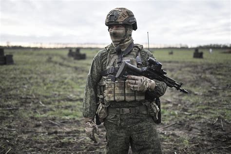 前哨站｜俄乌第2日战报和预测：两军主力在哪？决战时刻即将到来 - 知乎