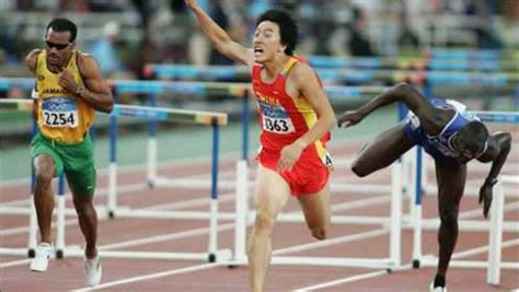 珍贵影像，刘翔2004年雅典奥运会夺冠全程录像视频-体育_腾讯视频