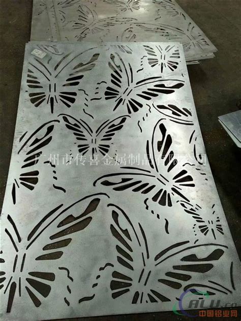 雕花装饰铝板 装饰建材厂家_氟碳喷涂铝单板-广州市传喜金属制品有限公司