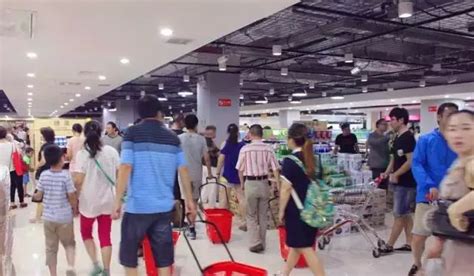 探访南京首家DIG进口超市优惠力度大、人挤爆_联商网