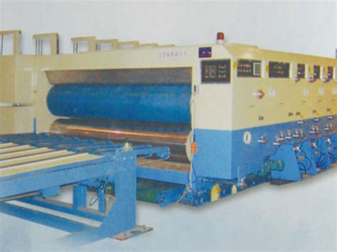 TC-160电脑式四色印刷开槽机+模切机_设备展示_苏州市飞龙包装印刷有限公司