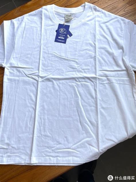 百元内基础款重磅白色T恤推荐 | 十大国潮品牌PK，你喜欢哪个？