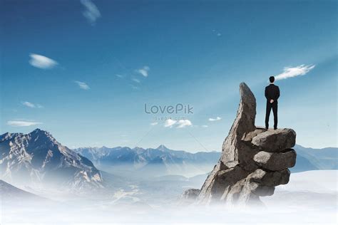 人站在山顶的图片,站在山顶的图片,一个人站在山顶的图片(第5页)_大山谷图库