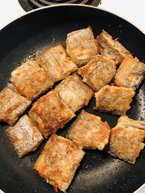 【干煎带鱼的做法步骤图，干煎带鱼怎么做好吃】蕾-039_下厨房