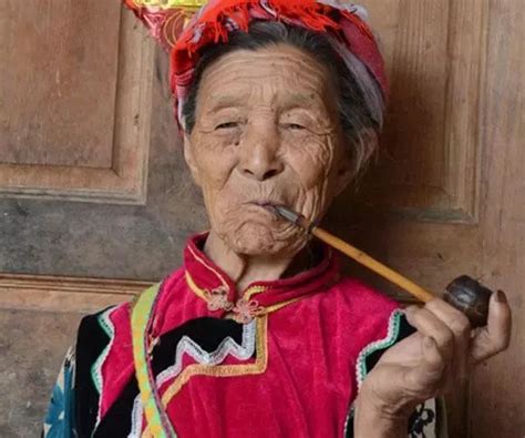 云南第一寿星:124岁高龄傈僳族老人的长寿秘诀！