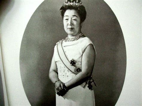 日本明仁上皇和上皇后美智子已接种新冠疫苗，德仁天皇和皇后雅子还需等一等