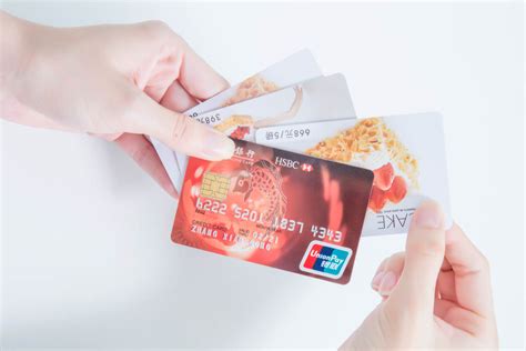 最新信用卡申请顺序思路详解，这样申卡，轻松拥有大额信用卡！ - 知乎