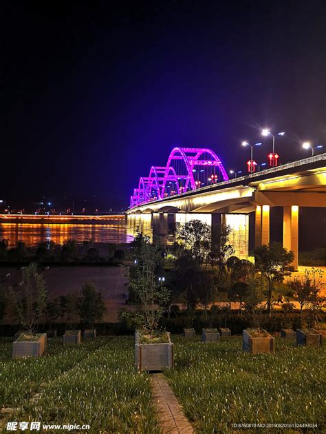 安康市东坝汉江大桥,工程建设,建筑摄影,摄影素材,汇图网www.huitu.com