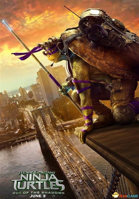 《忍者神龟2》新角色海报 神龟站高楼俯瞰城市风景_3DM单机