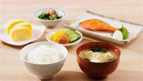 日本太太的早餐食谱：美味千变万化，坚持简单烹饪_东方养生频道_东方养生