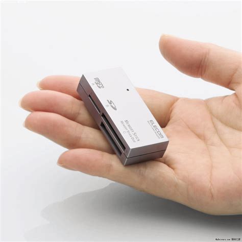 TYPE C读卡器多合一SD/TF/CF USB C三合一CARD READER-阿里巴巴