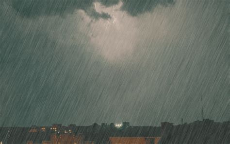 天空的降雨高清图片下载-正版图片600378501-摄图网