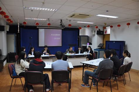 上海徐汇中学中初一（7）班学生到访上海交通大学微纳电子学系进行参观交流 | 模拟射频集成电路设计中心