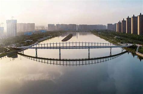 天汾大桥系杆拱整体吊装成功_南通路桥工程有限公司