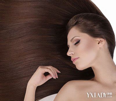 【图】洗头掉多少头发算正常 有什么方法可以预防呢_洗头_伊秀美容网|yxlady.com