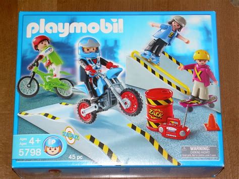 Playmobil Set: 5798 - Racing Park - Klickypedia