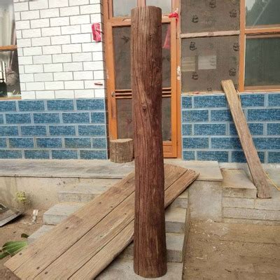 如何固定木头立柱,立柱怎么固定在地上,木柱子怎么固定在土里_大山谷图库