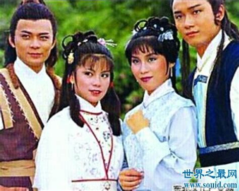 八十年代首部新加坡电视剧《人在旅途》，主题曲唱的是故事是活法 - 知乎
