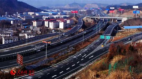 汉十高速公路管理处齐心协力 打好撤站设备安装攻坚战 - 湖北省人民政府门户网站