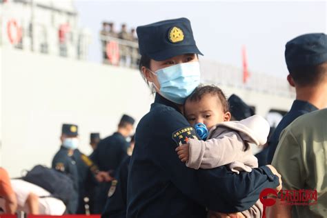 现场图片！中国海军军舰赴苏丹紧急撤侨