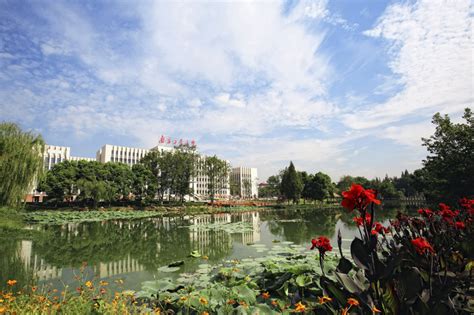 百年名校南京工业大学: 打造国内一流国际知名创业型大学_江南时报_2022年06月27日A05