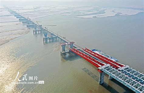 河南焦作：黄河特大桥建设“加速度”【2】--图片频道--人民网