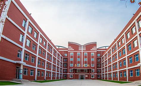 我校举行亳州市首期村干部学历教育培训班开班典礼-安徽科技学院