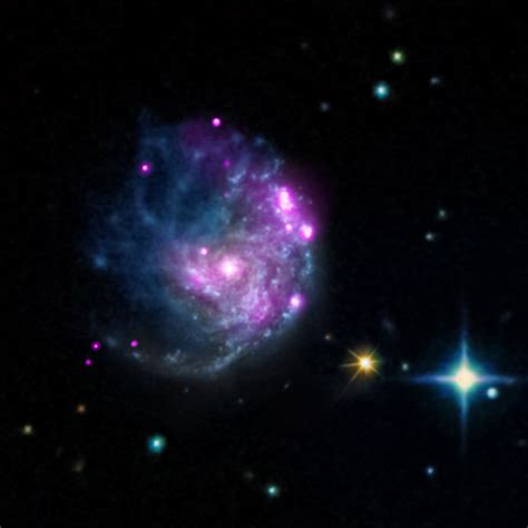 Lopsided Galaxy NGC 2276 | HubbleSite