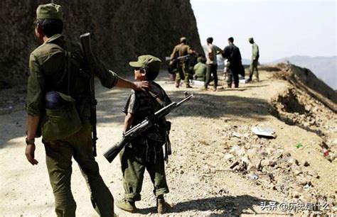 10年前，缅甸政府瓦解了果敢同盟军，为何不敢动佤邦联合军