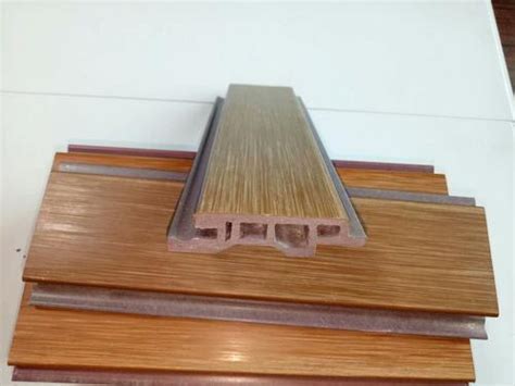 一种改进型凹式龙骨墙面木饰板的安装结构的制作方法_2