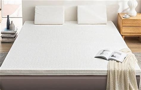 一般床的高度应该是多少，床垫厚度多少合适？ - 知乎