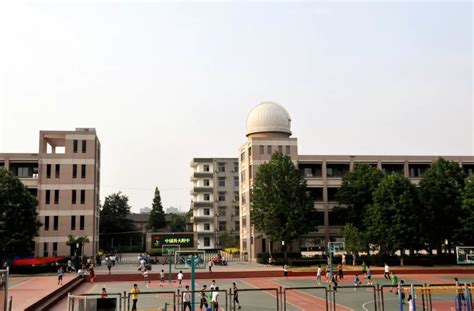 2011年，合肥一中成为北京大学“中学校长实名推荐制”学校。