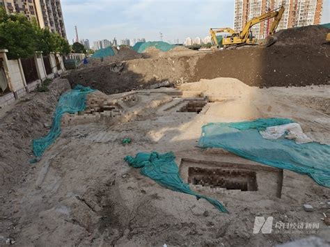 遂宁一工地挖出古墓…… - 遂宁市人民政府