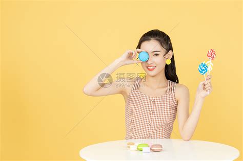 马卡龙甜美女生头像