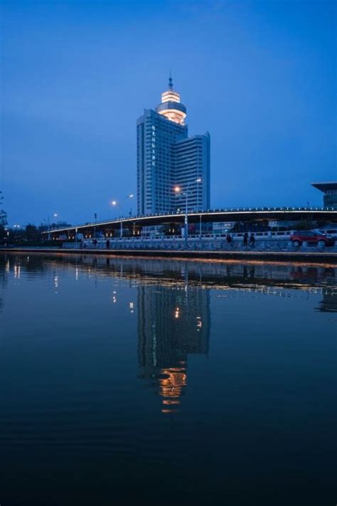 南京酒店 夜景效果图下载-光辉城市