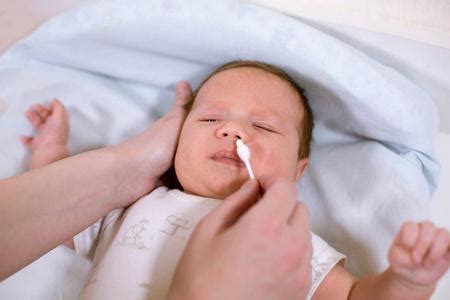 婴儿用吸鼻器好吗（6个月宝宝鼻塞）-幼儿百科-魔术铺